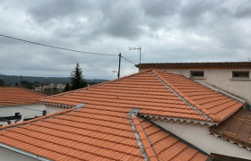Rénovation de toiture en tuiles plates